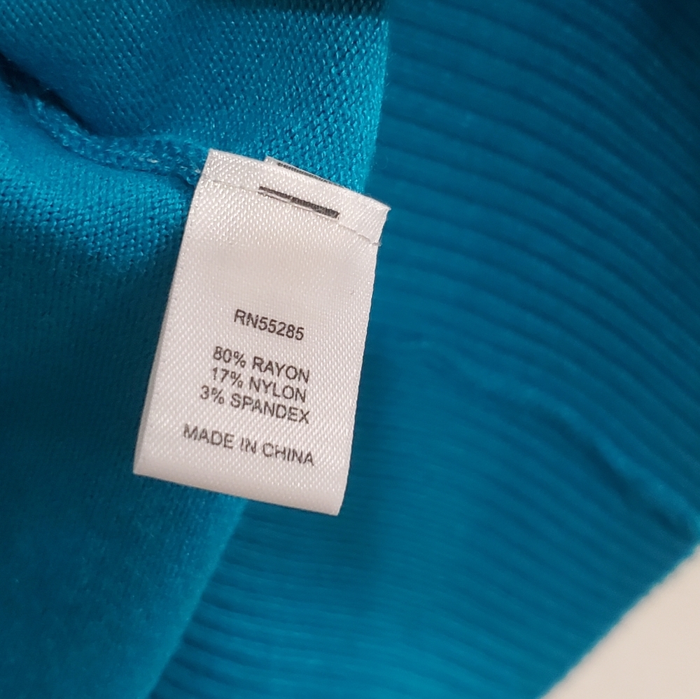 Express Design Studio Small Teal Button - image 6